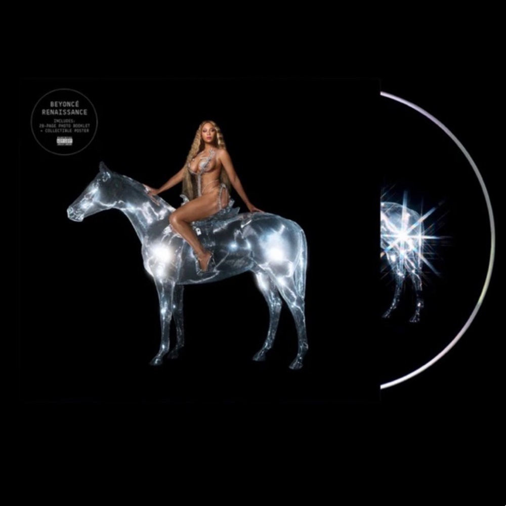 Beyoncé Renaissance pose 3 Medium - Picture 3 of 5